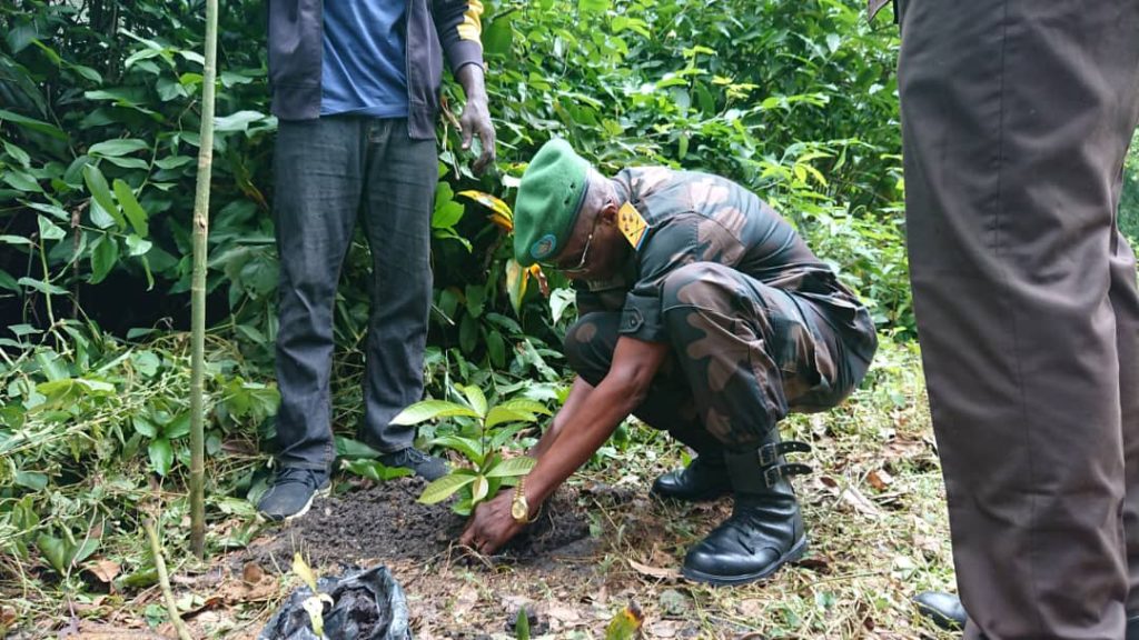 Le Projet de Conservation Communautaire au Jardin Zoologique et Botanique de Kisangani avec Groupe Utalii Kwetu comme partenaire d'implémentation