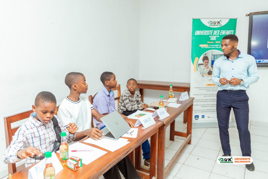 4è Atelier sur les intelligences artificielles (UDE-Goma). Intervention de Mr Joachim Mutsumbirwa, élève à l'Institut Himbi